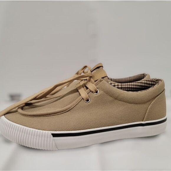 NIB Steve Madden Kids Bnow SZ 4 - Picture 2 of 5